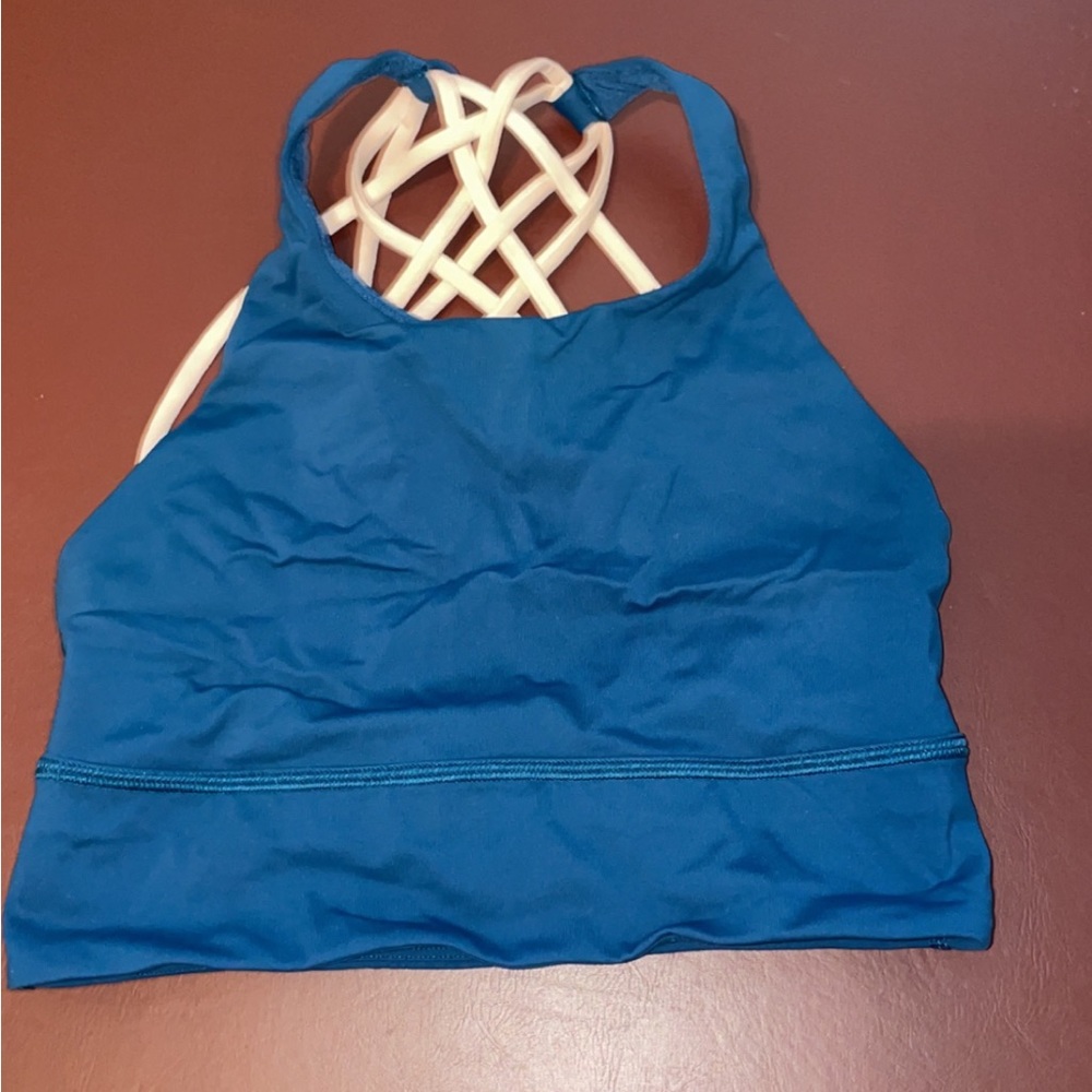 lululemon high neck Energy bra.